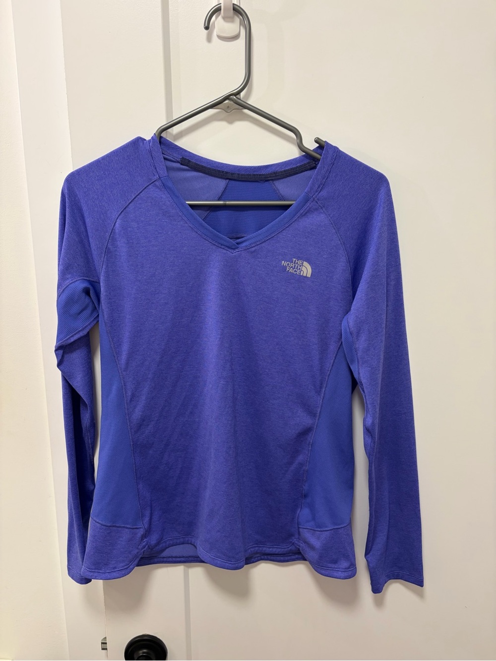 The North Face Women's Purple V-Neck Long Sleeve Top